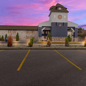 The Clover Hotel, Ascend Hotel Collection